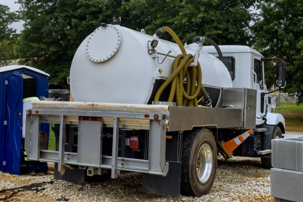 Best Luxury portable toilet rental  in Kahoka, MO